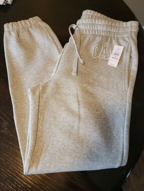 Gap Sweatpants NWT!